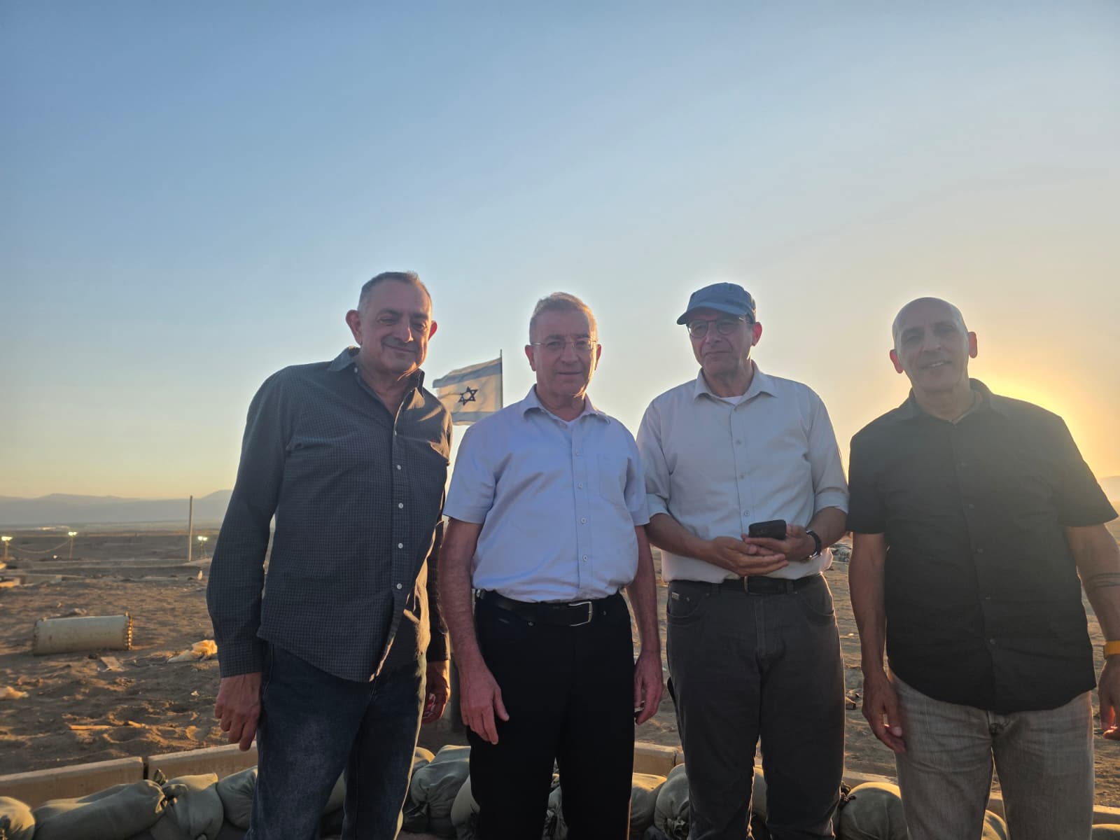 מנכל חחי (1)
